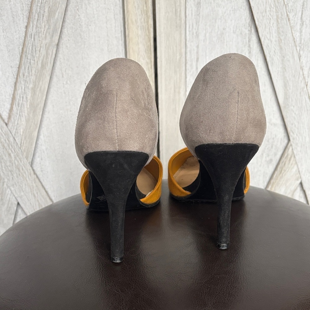 Chinese Laundry Mustard and Gray Heels - Picture 5 of 9
